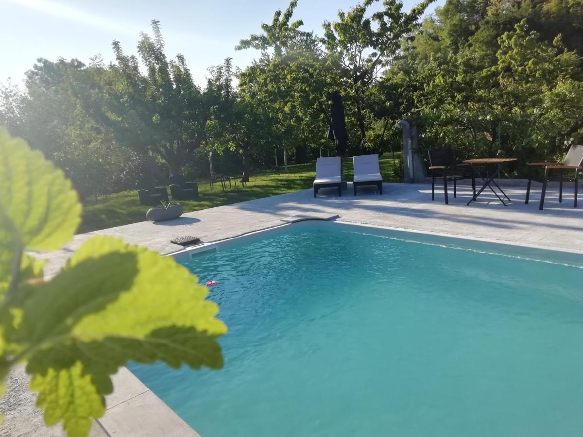 Escapade Champetre Bed and Breakfast Hauteville-sur-Fier Exterior foto