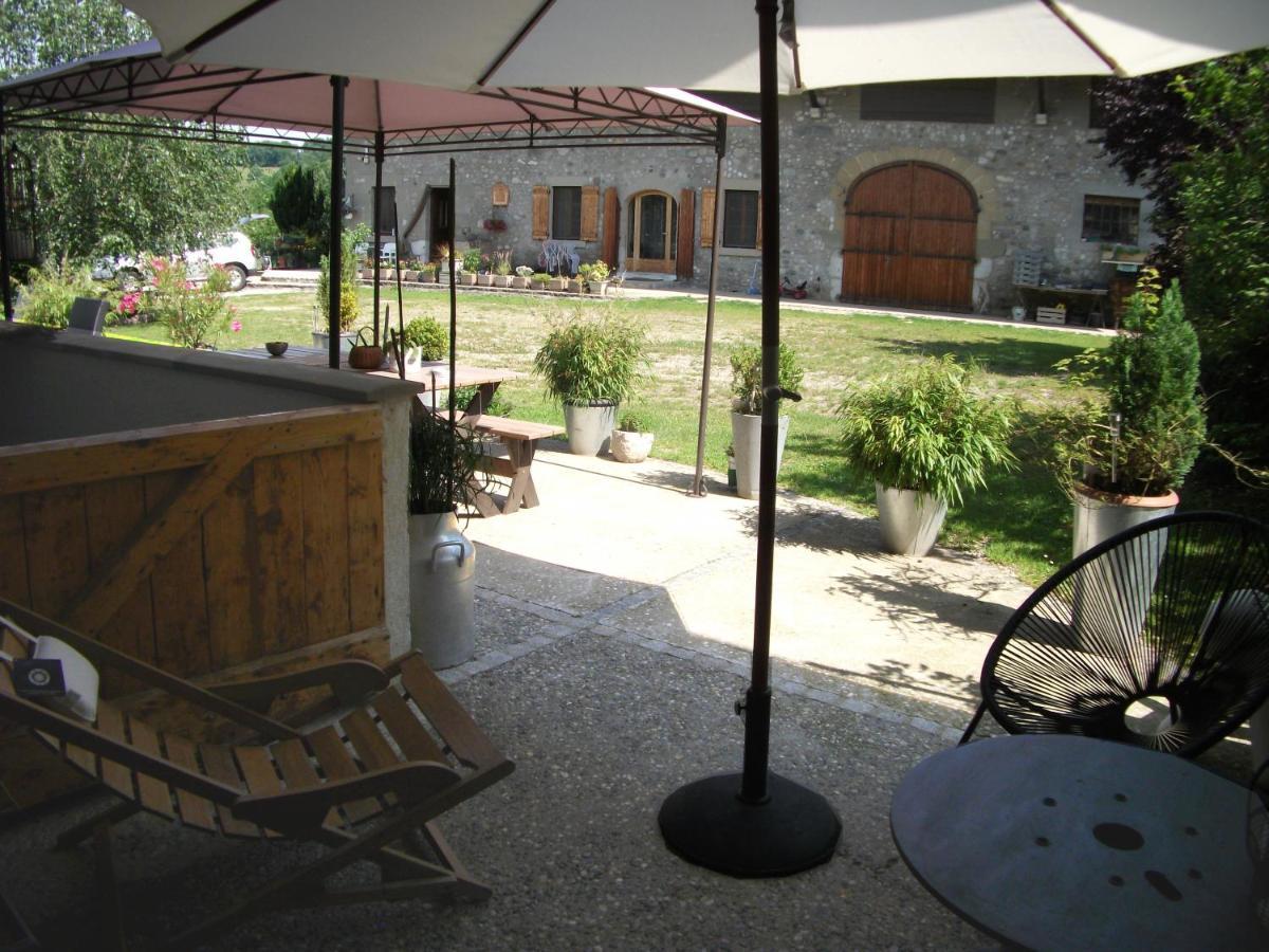 Escapade Champetre Bed and Breakfast Hauteville-sur-Fier Exterior foto
